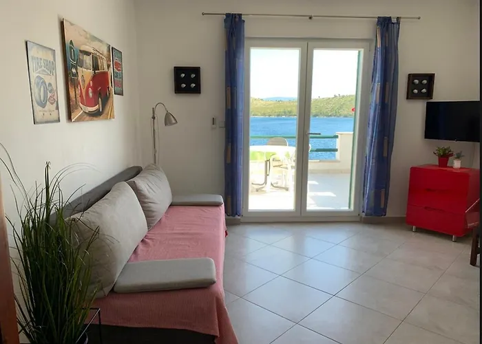 Draga Apartman Grebastica